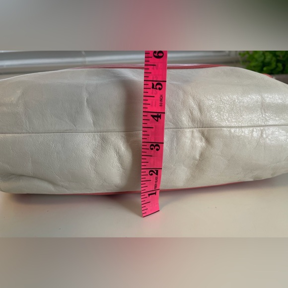 Y2K Coach Cricket Medium White Coral Pink Leather Tote Shoulder Bag Purse - Picture 16 of 16